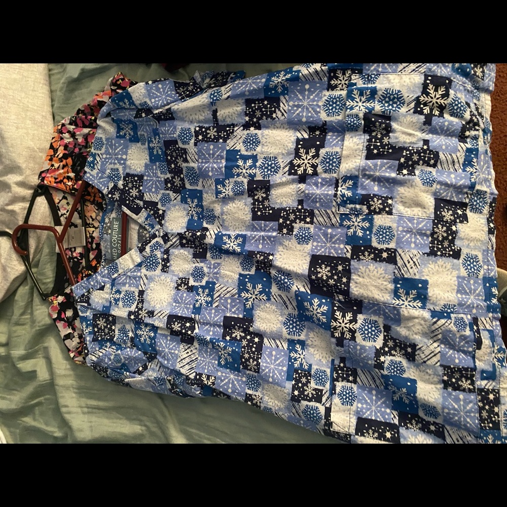 Large scrub top